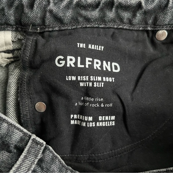 GRLFRND Hailey Low Rise Slim Boot in Empire State - Picture 11 of 13